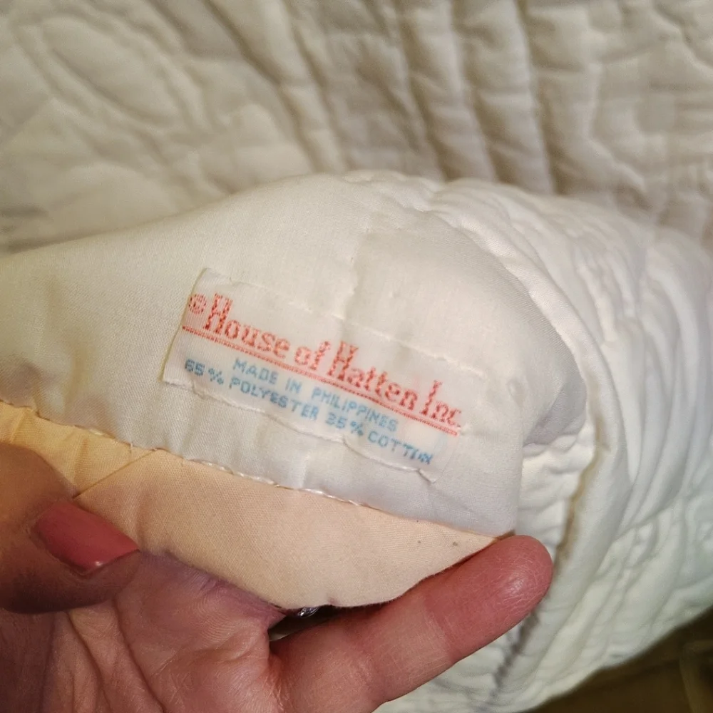 House Of Hatten Pastel Patchwork Animal Theme Baby Crib Quilt Vintage 80's/90's